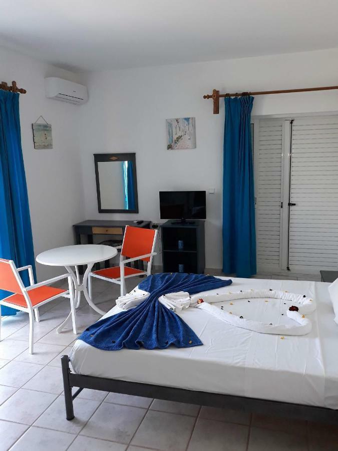 Kalliopi Studios - Apartments Chrissi Akti Chania Exterior foto