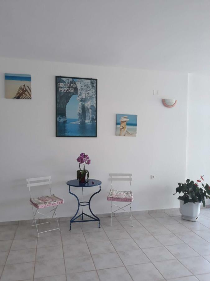 Kalliopi Studios - Apartments Chrissi Akti Chania Exterior foto